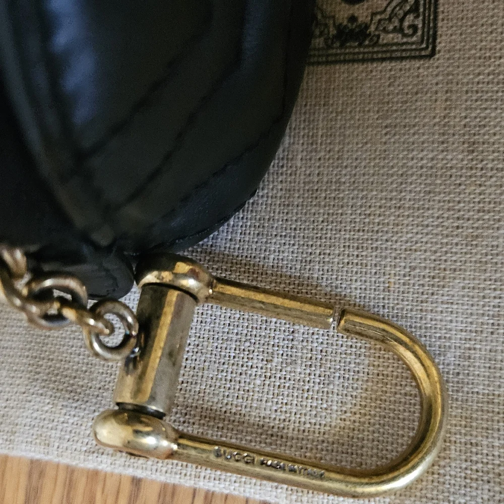 Gucci GG Marmont Matelasse Leather Coin Pouch - Picture 5 of 8